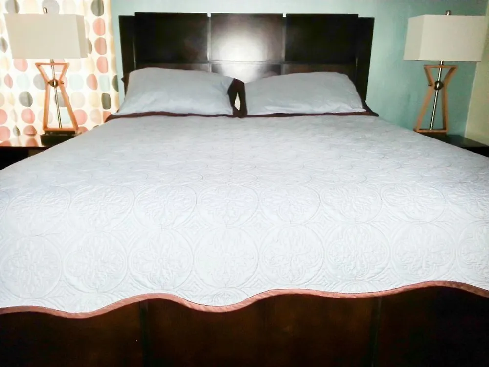 New Kingston Guest Apartments At Abbey