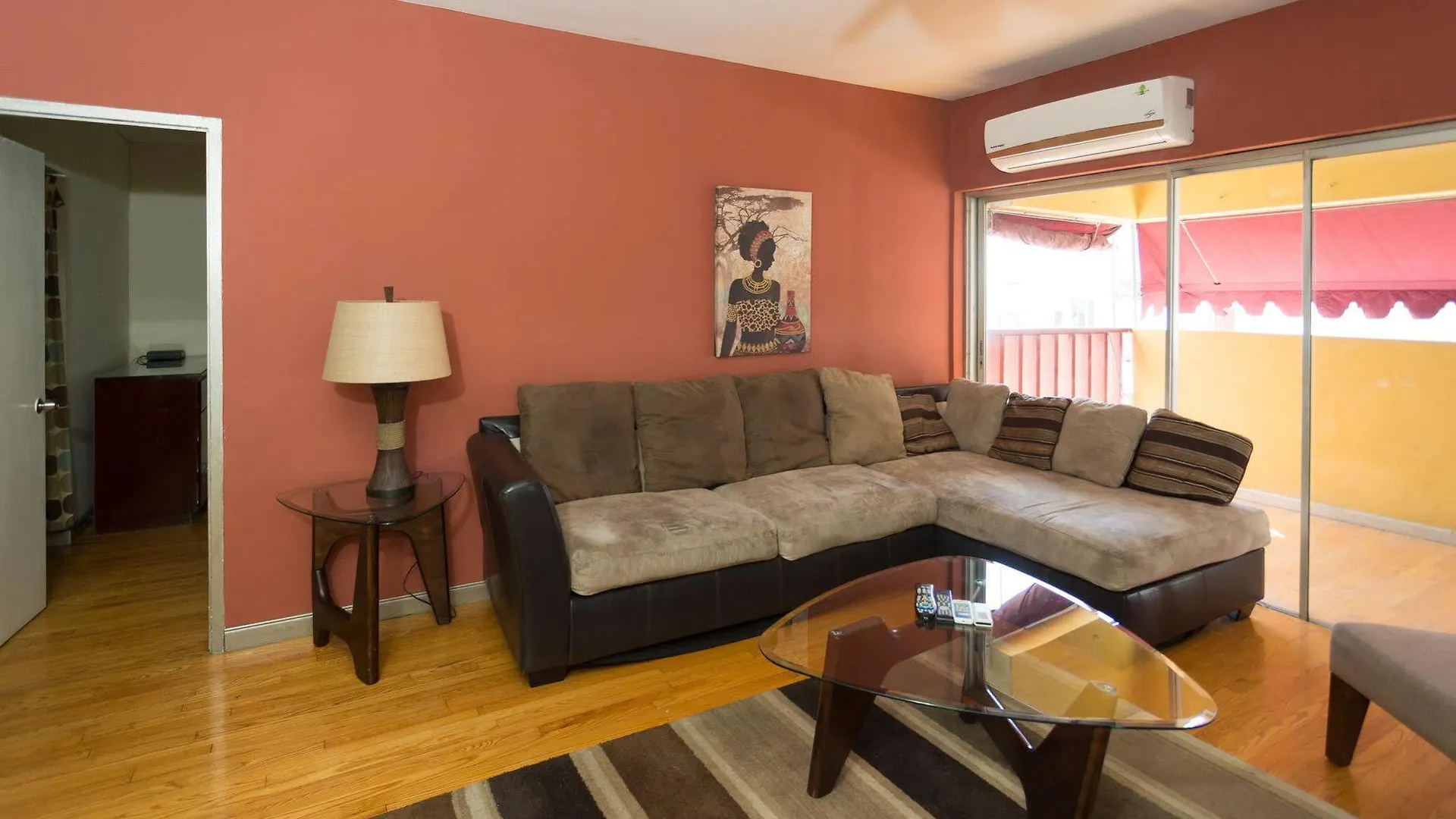 New Kingston Guest Apartments At Abbey